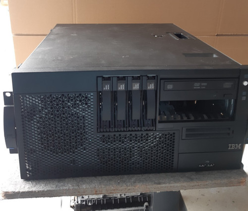 Ibm x3200 server - /, 7328k3g